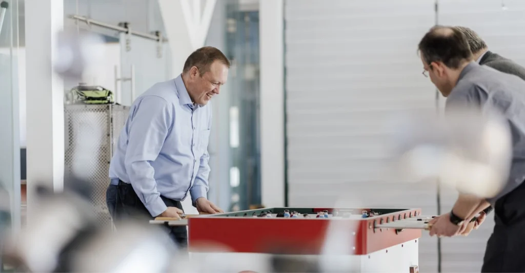 Das ABACUS-Team am Tischkicker